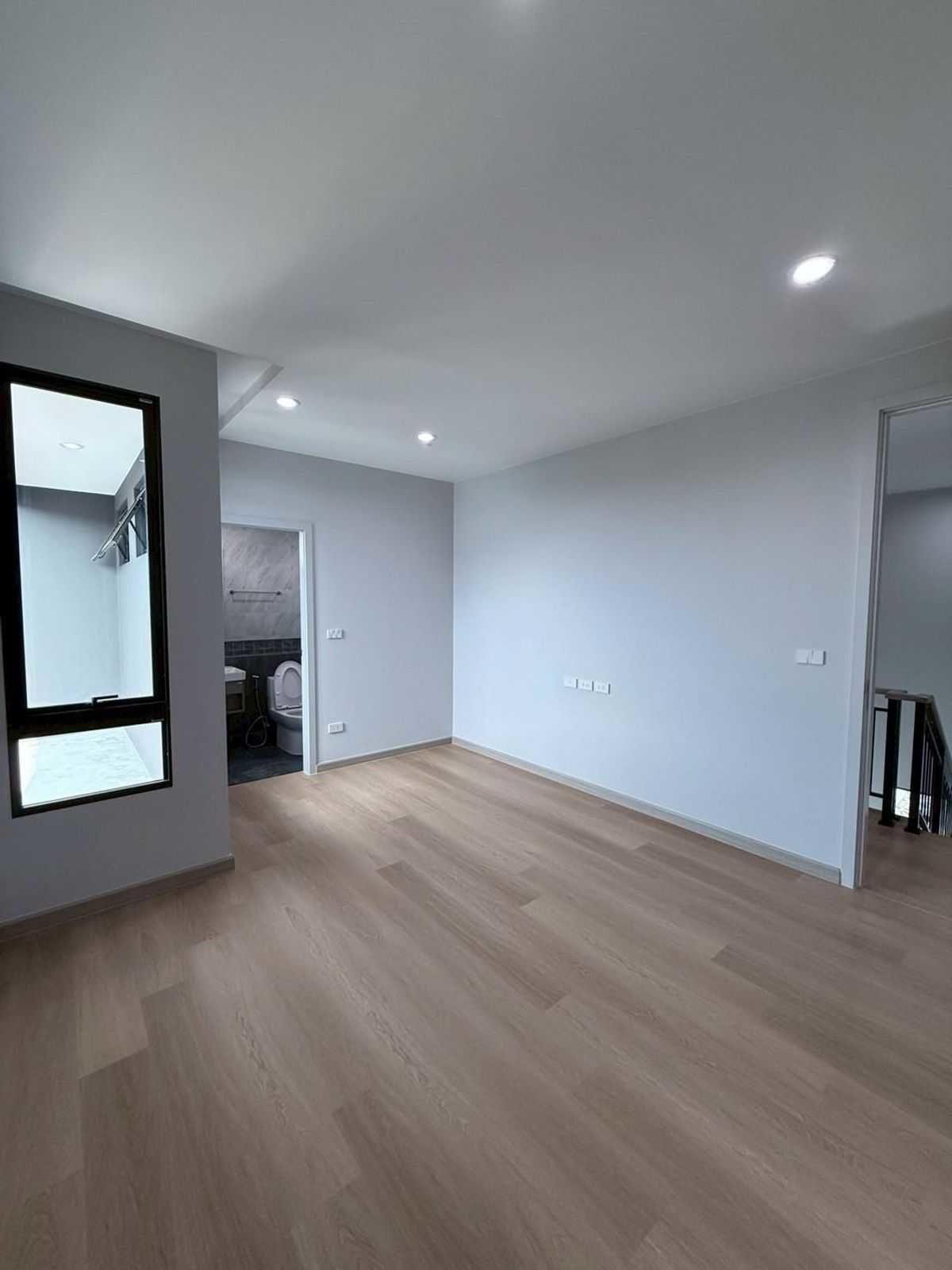 ให้เช่าทาวน์โฮมพระราม 2 บางขุนเทียน : Home Office ให้เช่า ✨ Gravitia Rama 2 - Thakam ✨ 3 ชั้น 3 ห้องนอน 4 ห้องน้ำ หลัง Homepro พระราม 2