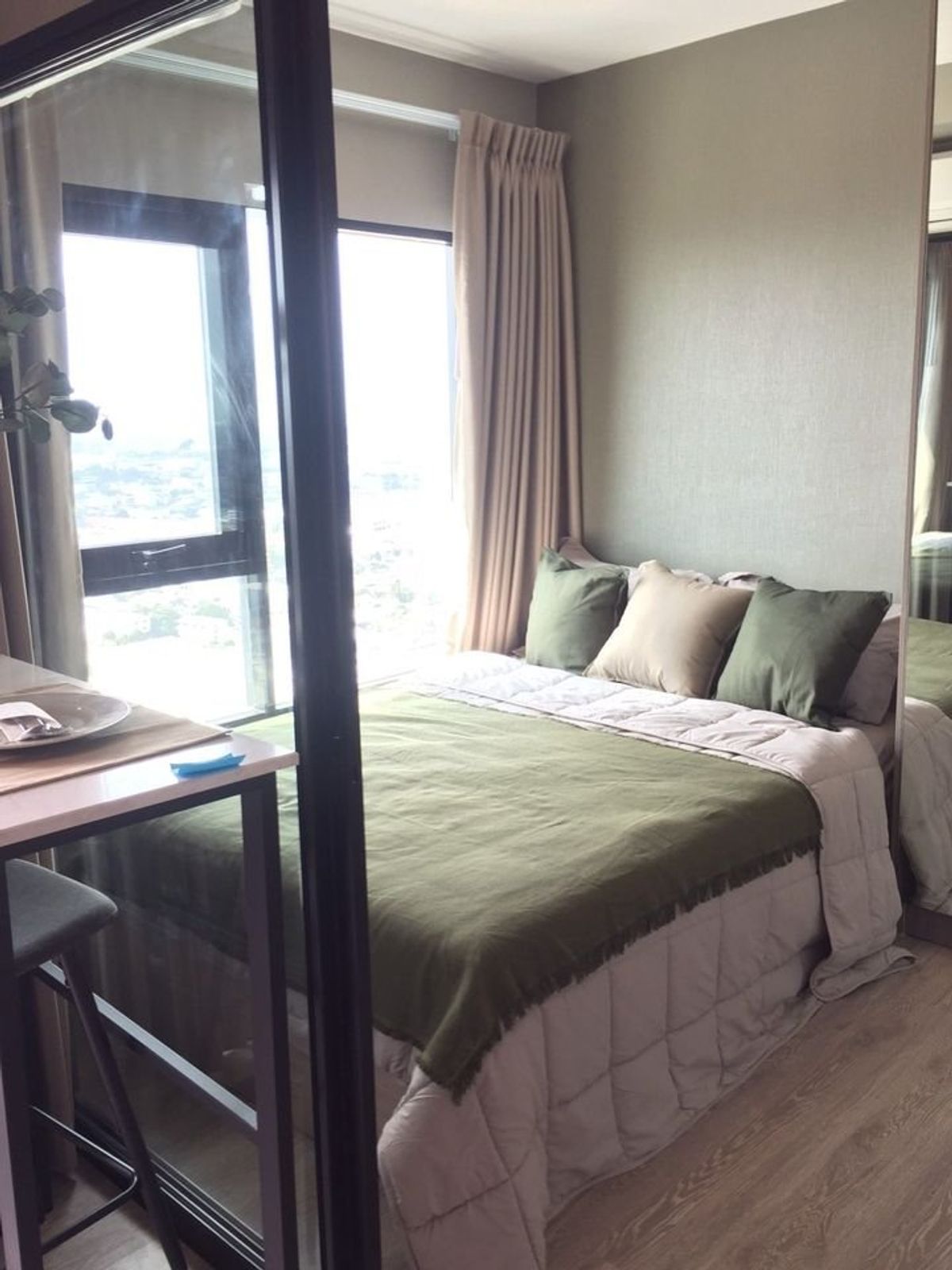 For RentCondoSamut Prakan,Samrong : For rent ✨ Kensington Sukhumvit - Theparak ✨ Fully furnished and equipped, next to the MRT