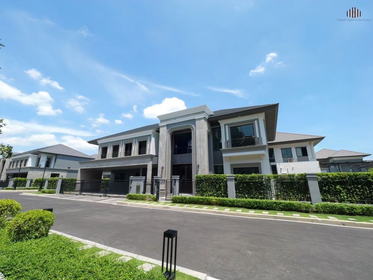 For SaleHouseNawamin, Ramindra : ✨ European-Style Luxury House at Grand Bangkok Boulevard – 5 Bedrooms, 6 Bathrooms, 591 sq.m. Usable Area, Premium Corner Plot with High Privacy, Close to Ramintra–Kaset Nawamin Roads