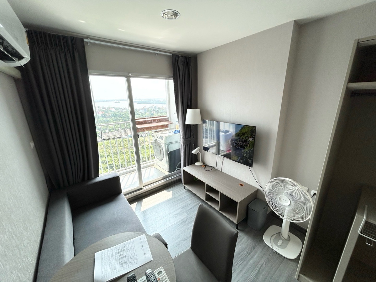 For RentCondoSamut Prakan,Samrong : The Trust Condo Erawan (The Trust Condo Erawan), 20th floor, rent = 11,000 baht/month