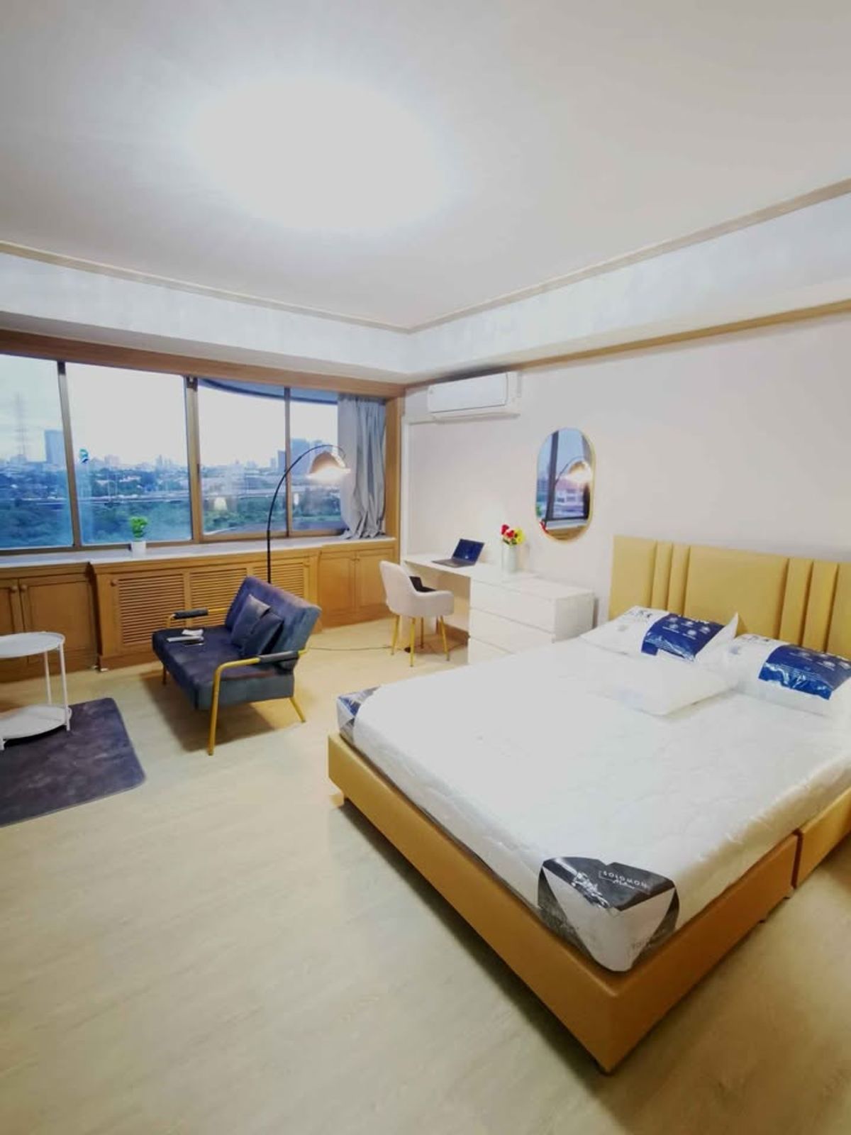 For RentCondoRama9, Petchburi, RCA : 🔴9,500 ฿ 🔴 🔴 𝗥𝗼𝘆𝗮𝗹 𝗥𝗲𝘀𝗶𝗱𝗲𝗻𝗰𝗲┃ 𝗥𝗲𝘀𝗶𝗱𝗲𝗻𝗰𝗲┃ Royal Nine Residence ✅ Near MRT Rama 9, happy to serve 🙏 Interested to say hello (very fast answer): 📱 Property code 6809-2906📱: ID LINE:@bbcondo88