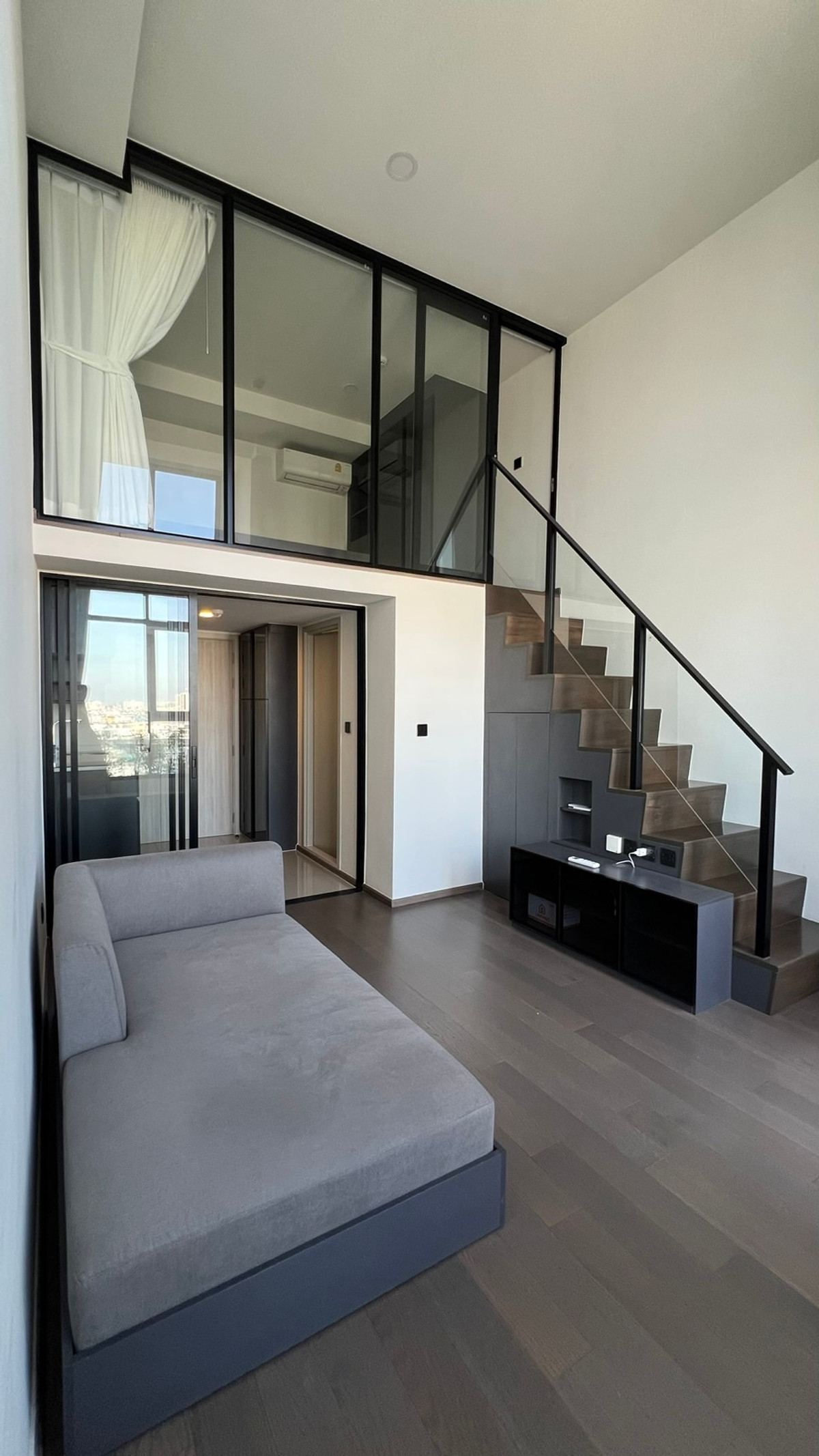 For SaleCondoSiam Paragon ,Chulalongkorn,Samyan : 𝐒𝐚𝐥𝐞🔥 Park Origin Chula-samyan 🏢1 Bedroom size 34 sq.m. 💰 Price 6.5m* ❗️ The best price ❗️ nearest MRT Sam Yan and Hua Lamphong