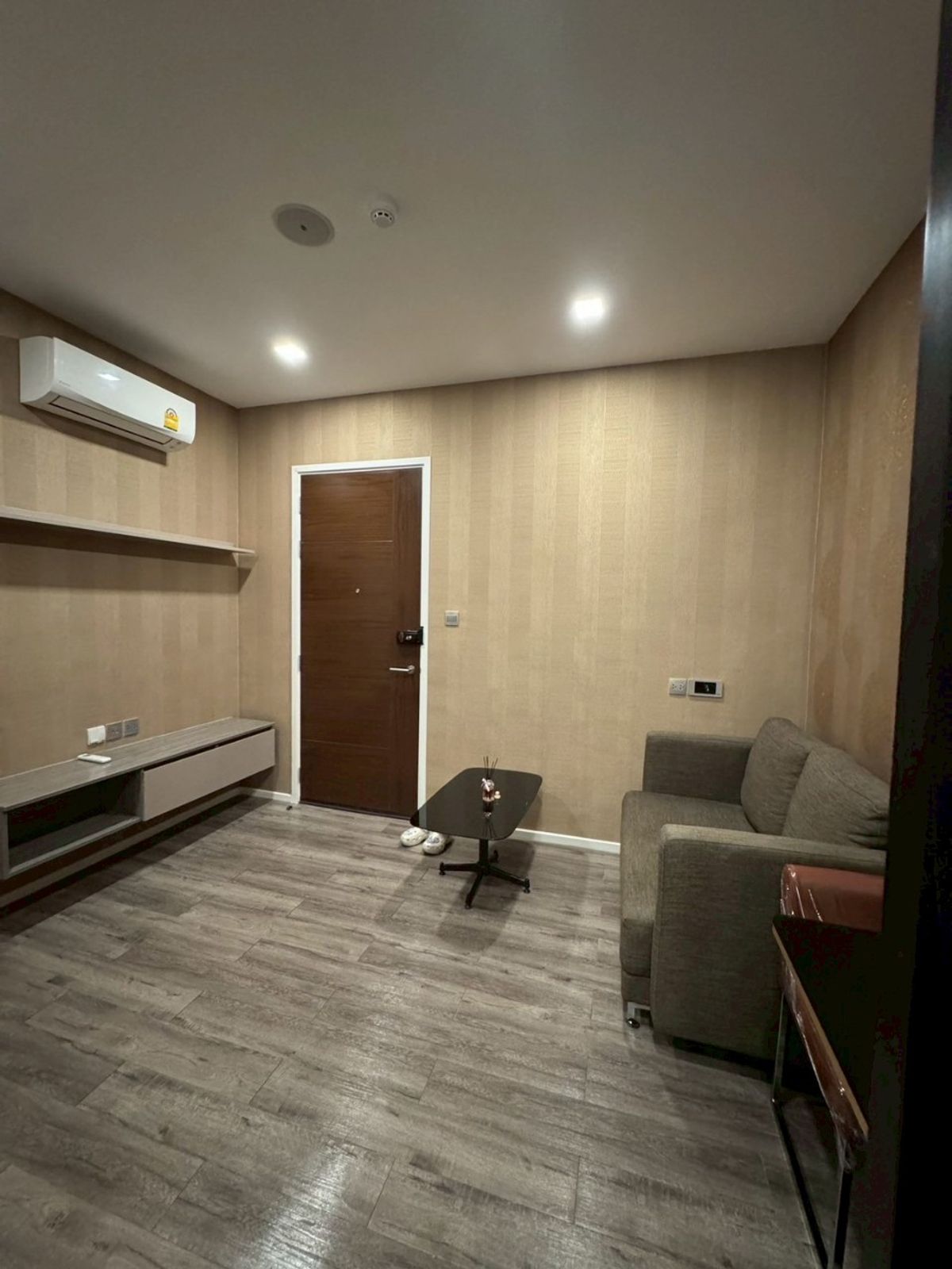 For RentCondoRatchadapisek, Huaikwang, Suttisan : ✅ BWRD103 ✅ Line : @p2nproperty