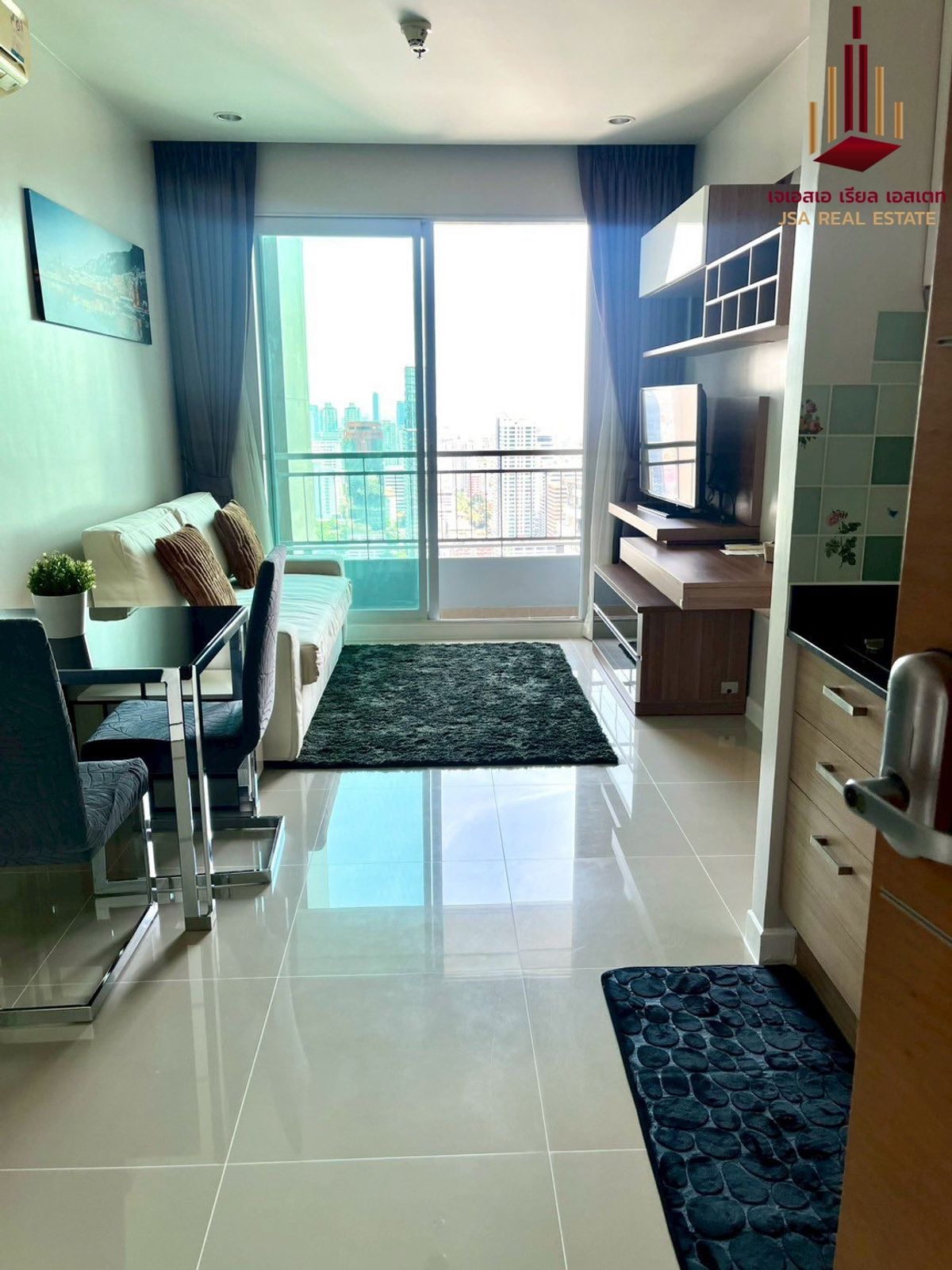 ให้เช่าคอนโดพระราม 9 เพชรบุรีตัดใหม่ RCA : ✨ For Rent: Circle Condominium Condo ✨  💰 Only 23,000 THB/month