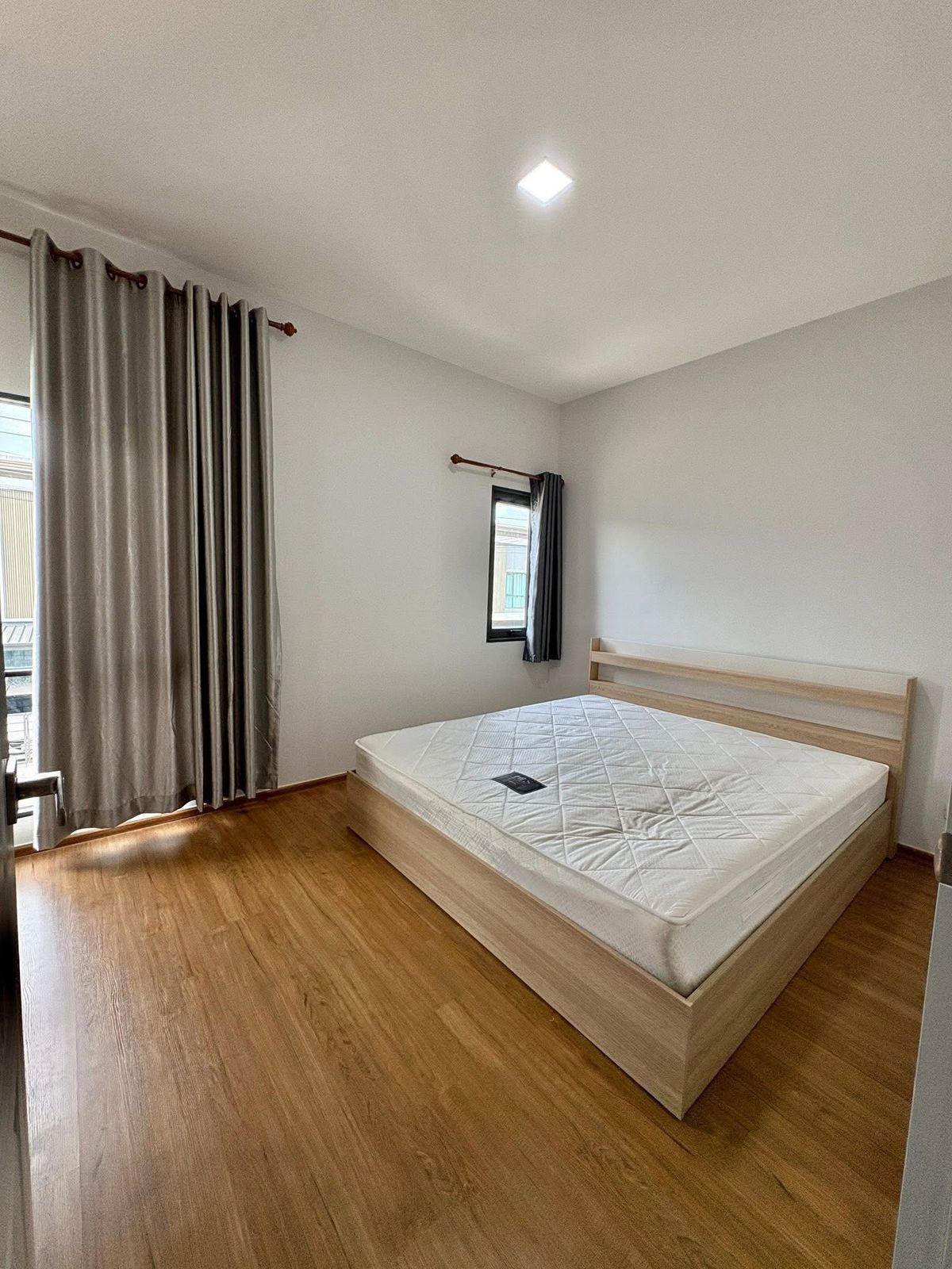 For RentTownhomePathum Thani,Rangsit, Thammasat : Townhouse for rent ✨ Grande Pleno Phahol-Vibhavadi ✨ 3 bedrooms, 2 bathrooms, next to the main road, near Don Mueang
