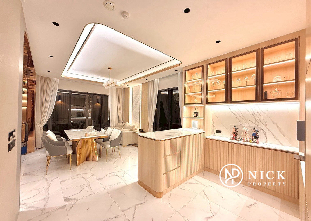 For SaleHouseRama5, Ratchapruek, Bangkruai : Bangkok Boulevard Signature Sathorn - Pinklao: Luxury Class Modern Colonnade Bangkok Boulevard Signature Luxury House behind Club House The heart of Ratchapruek The best home position in the project Beautifully decorated with special price