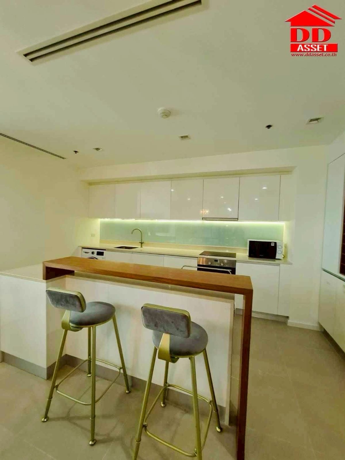 ให้เช่าคอนโดวงเวียนใหญ่ เจริญนคร : Condo For rent The River เจ้าพระยา Code : C8371