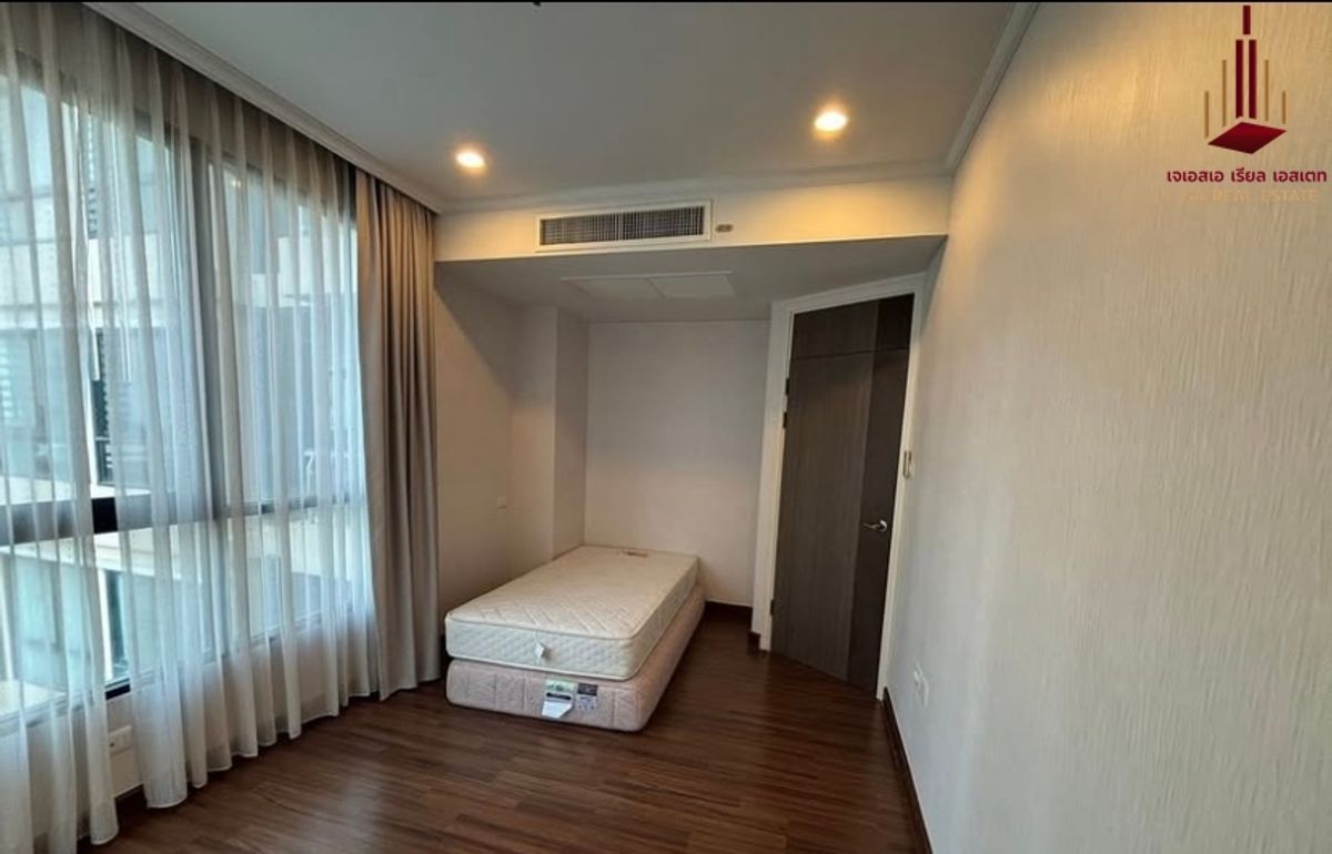 ขายคอนโดสาทร นราธิวาส : ✨ Supalai Elite Sathorn Suanplu for Sale Only 13.5MB✨