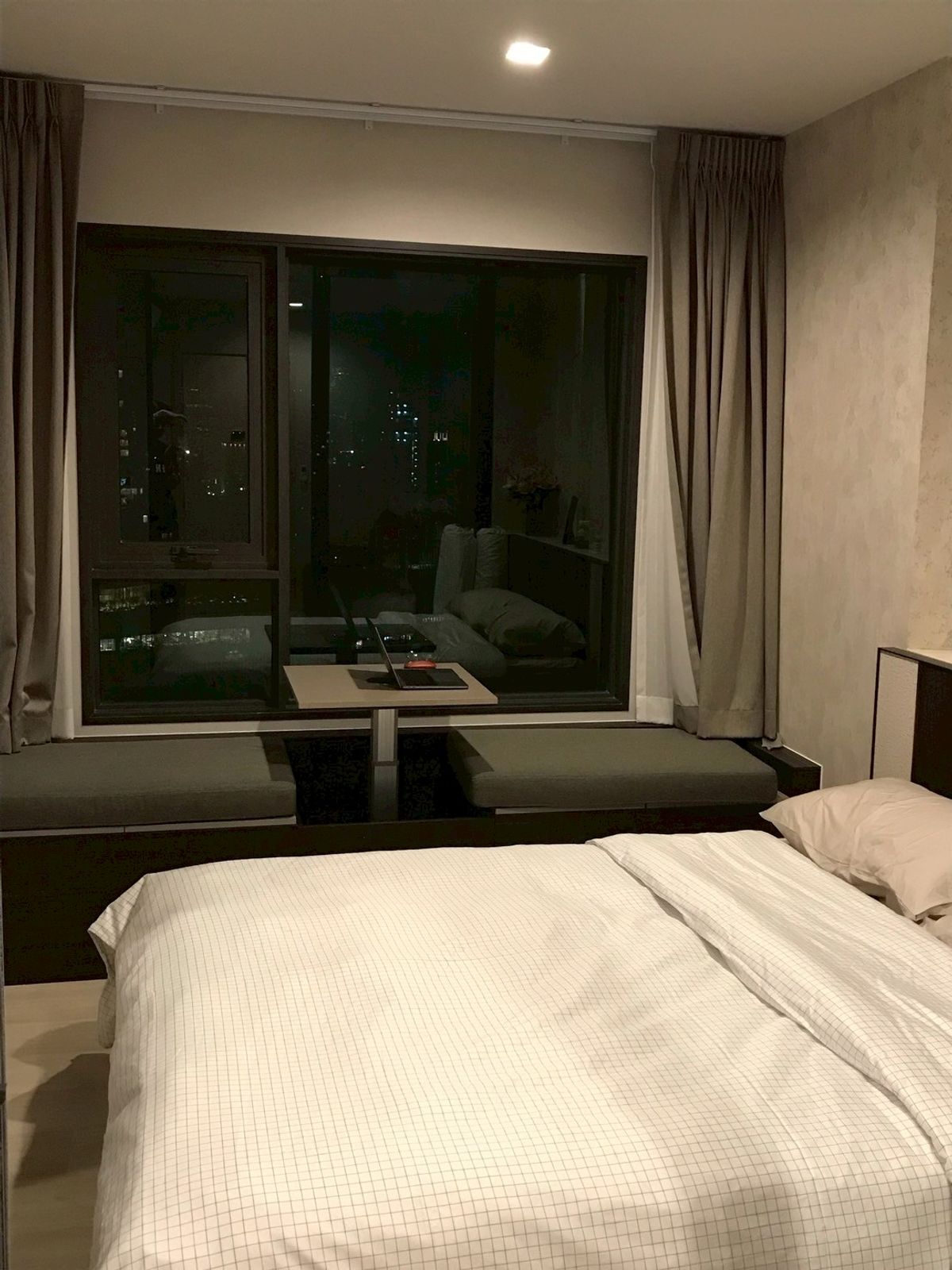 For RentCondoWitthayu, Chidlom, Langsuan, Ploenchit : Life One Wireless Rental
