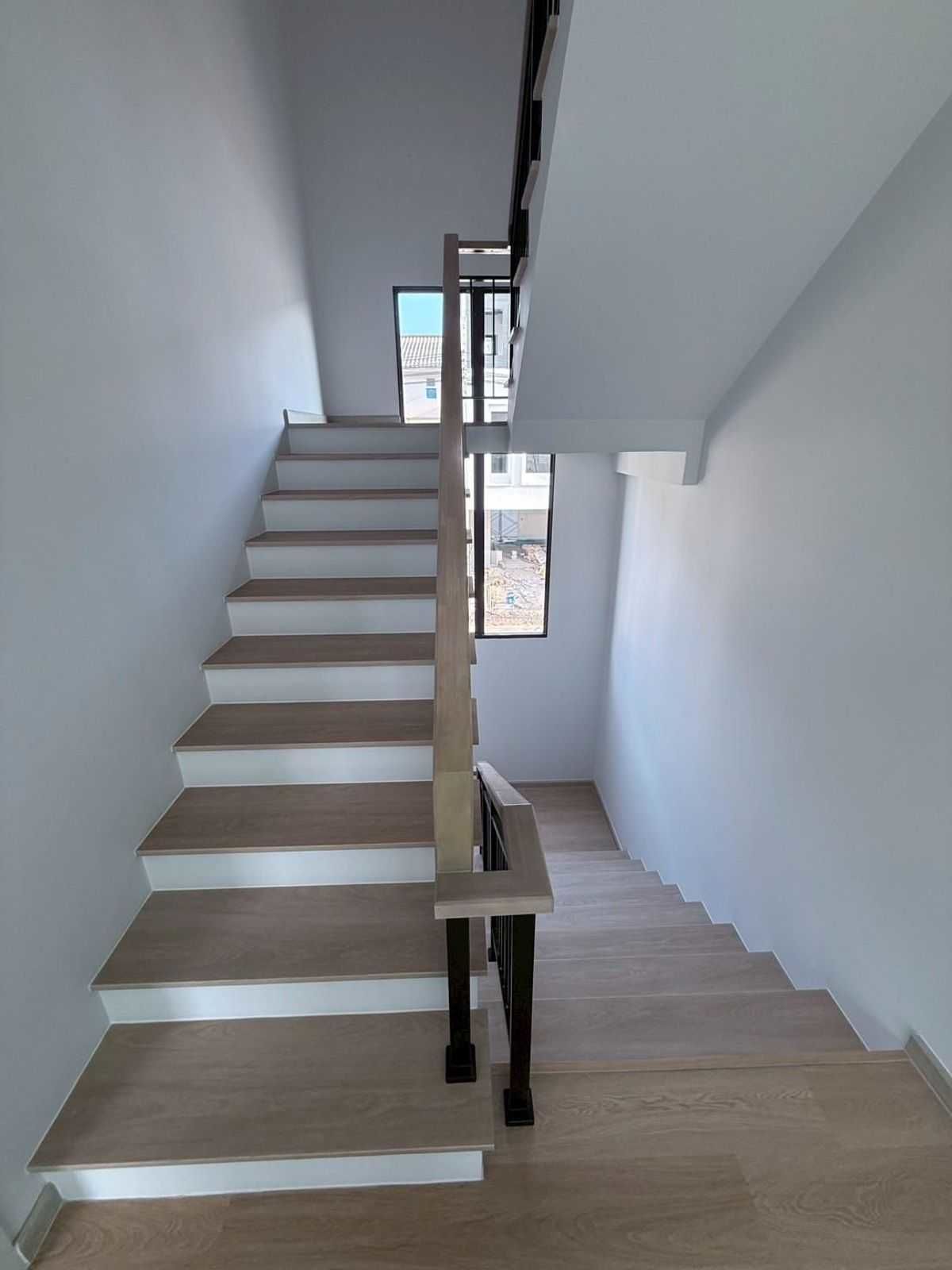 ให้เช่าทาวน์โฮมพระราม 2 บางขุนเทียน : Home Office ให้เช่า ✨ Gravitia Rama 2 - Thakam ✨ 3 ชั้น 3 ห้องนอน 4 ห้องน้ำ หลัง Homepro พระราม 2