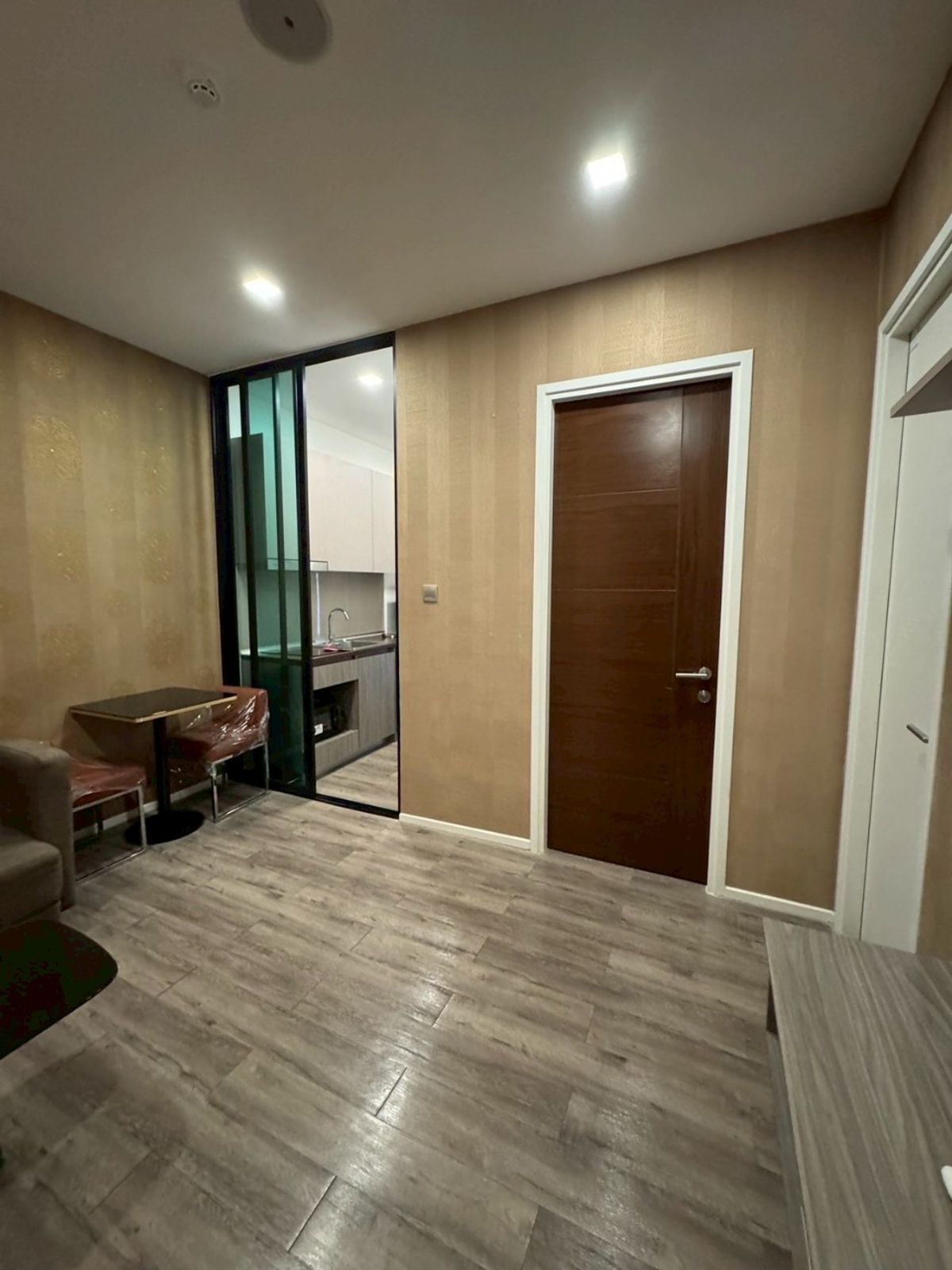 For RentCondoRatchadapisek, Huaikwang, Suttisan : ✅ BWRD103 ✅ Line : @p2nproperty