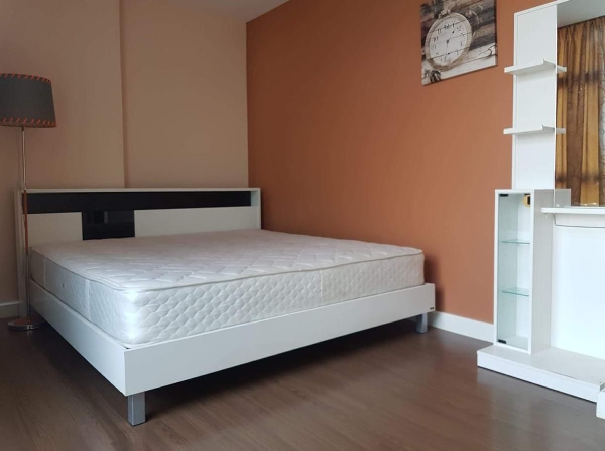 For SaleCondoRatchadapisek, Huaikwang, Suttisan : "Condo for Sale: Zenith Place @ Huai Khwang