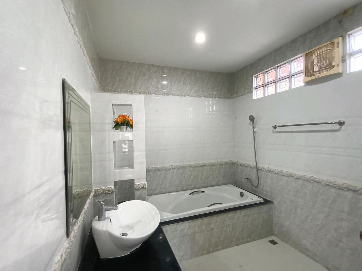 ขายบ้านหัวหิน ประจวบคีรีขันธ์ : ขายบ้านเดี่ยวประจวบฯพร้อมที่ดิน 2ไร่ 193 ตร.ว.