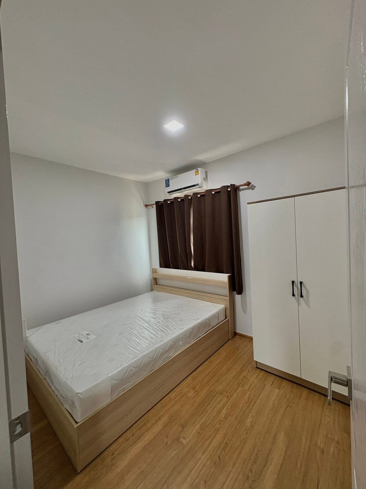 For RentTownhomePathum Thani,Rangsit, Thammasat : Townhouse for rent ✨ Grande Pleno Phahol-Vibhavadi ✨ 3 bedrooms, 2 bathrooms, next to the main road, near Don Mueang