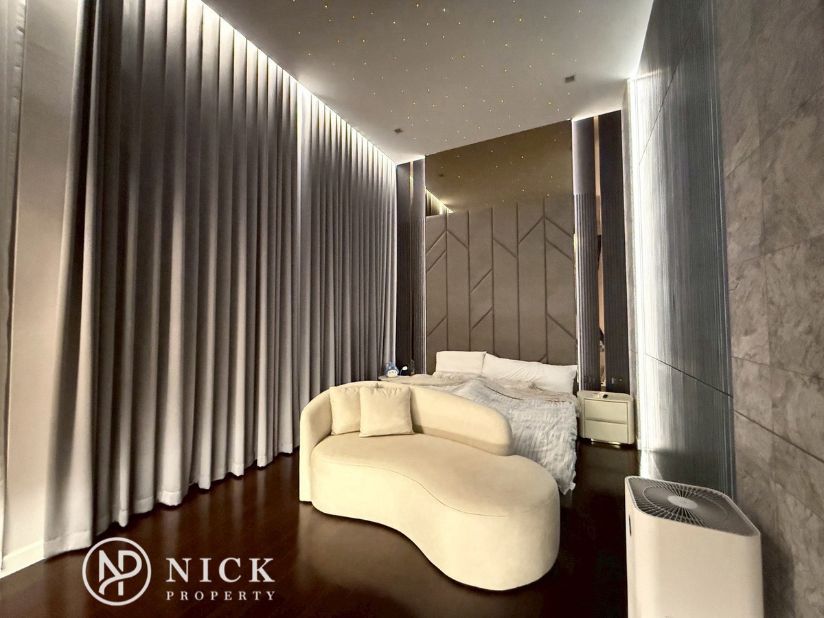 For SaleHouseRama5, Ratchapruek, Bangkruai : Bangkok Boulevard Signature Sathorn - Pinklao: Luxury Class Modern Colonnade Bangkok Boulevard Signature Luxury House behind Club House The heart of Ratchapruek The best home position in the project Beautifully decorated with special price