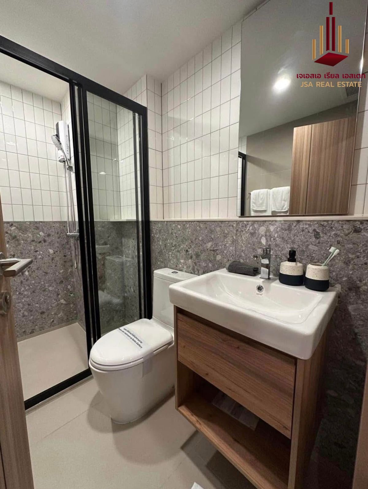 For RentCondoLadprao, Central Ladprao : ✨ For Rent: The Line VIBE Condo ✨ 💰 ONLY 19,000 THB/Month