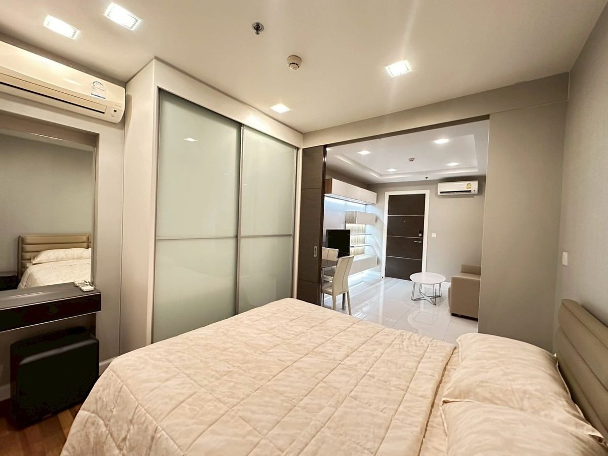 For RentCondoSamut Prakan,Samrong : For rent ✨ The Metropolis Samrong Interchange ✨ near BTS Samrong, fully furnished and equipped with appliances