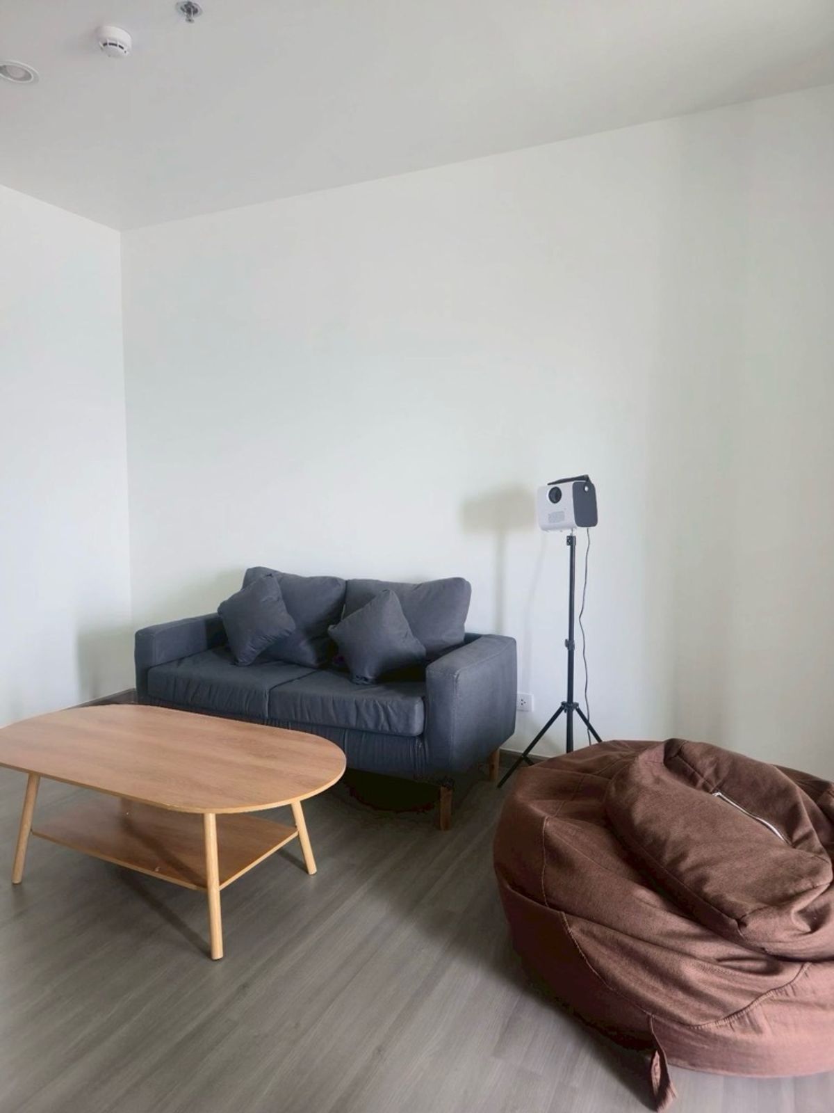 For RentCondoPinklao, Charansanitwong : @CONDOCUROROR 📍 For rent The President Charan Yaek Fai Chai Station, ready to move in [PM4072]