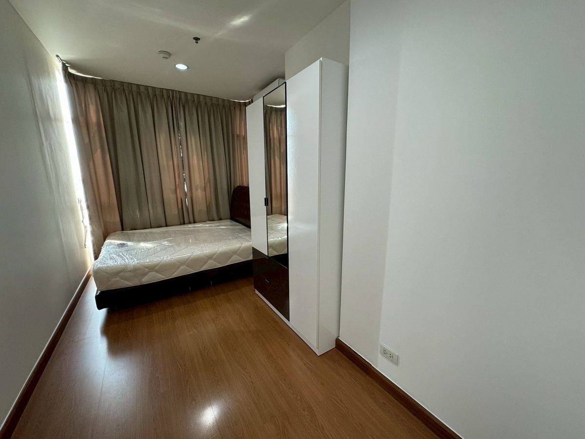 For RentCondoPattanakan, Srinakarin : Available for rent, size 133 sqm. The Four Wing Residence, 3 bedrooms, 3 bathrooms.