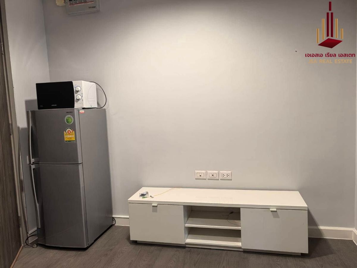 For RentCondoRama9, Petchburi, RCA : ✨ For Rent: A SPACE ID Asoke-Ratchada Condo ✨ 💰 ONLY 13,500 THB/Month