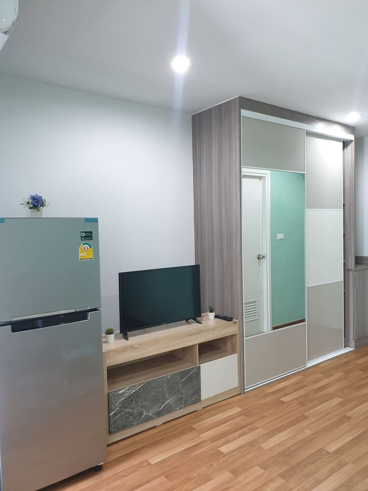 For RentCondoOnnut, Udomsuk : P-2807 for rent! Regent 81 condo, ready to be near BTS On Nut