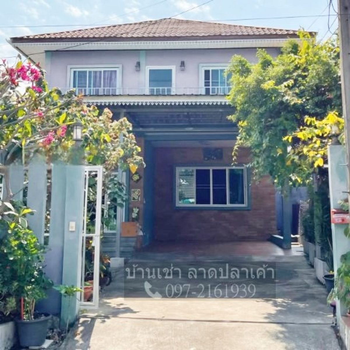 For RentHouseKaset Nawamin,Ladplakao : 2 storey detached house for rent.