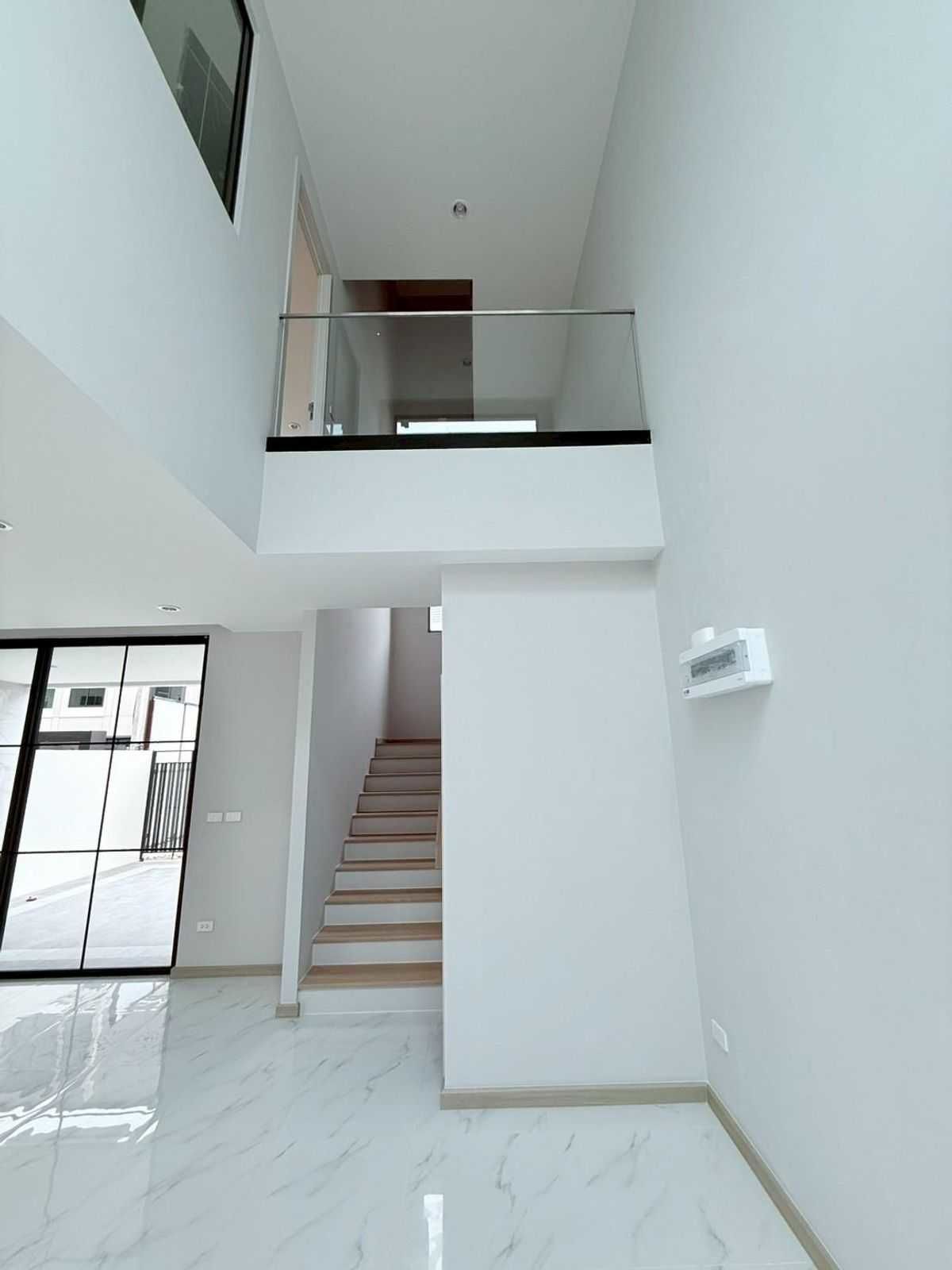 ให้เช่าทาวน์โฮมพระราม 2 บางขุนเทียน : Home Office ให้เช่า ✨ Gravitia Rama 2 - Thakam ✨ 3 ชั้น 3 ห้องนอน 4 ห้องน้ำ หลัง Homepro พระราม 2