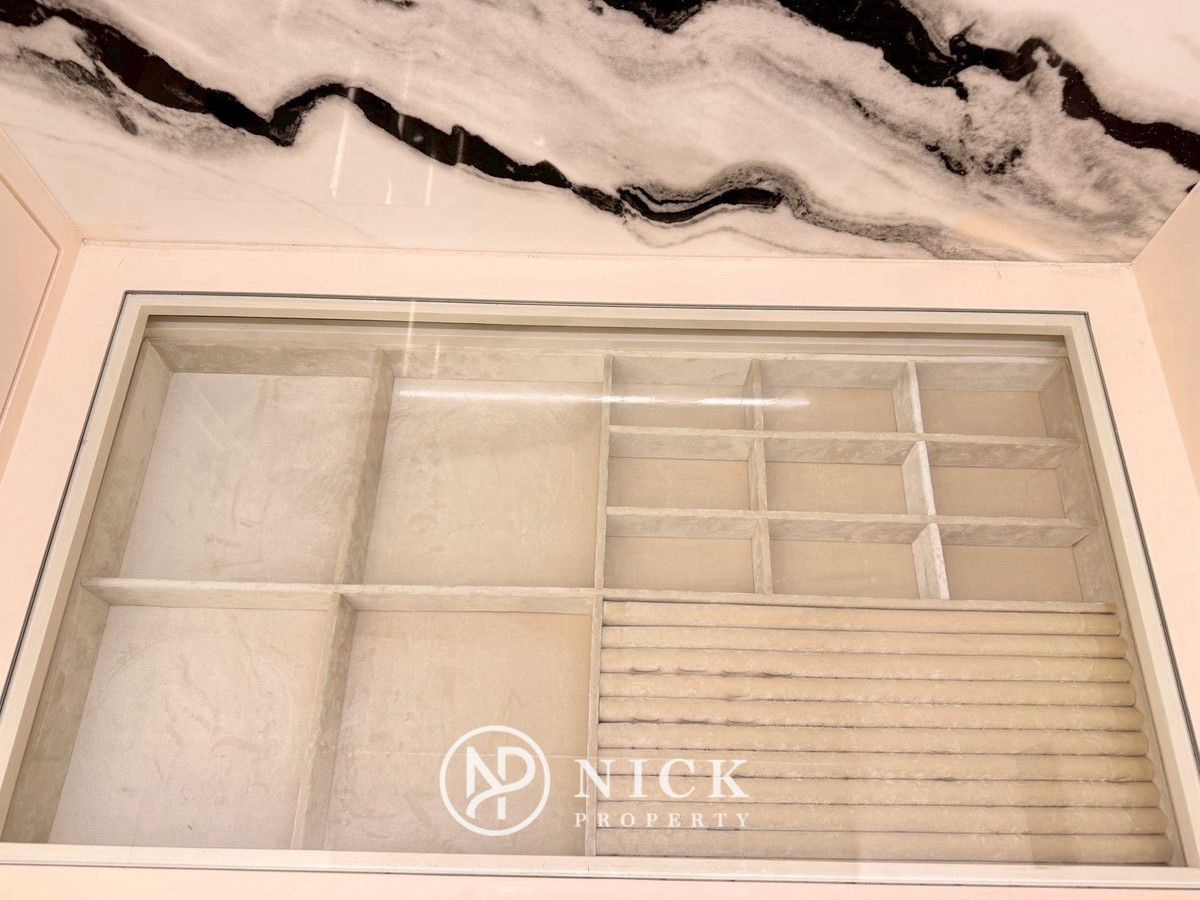 For SaleHouseRama5, Ratchapruek, Bangkruai : Bangkok Boulevard Signature Sathorn - Pinklao: Luxury Class Modern Colonnade Bangkok Boulevard Signature Luxury House behind Club House The heart of Ratchapruek The best home position in the project Beautifully decorated with special price