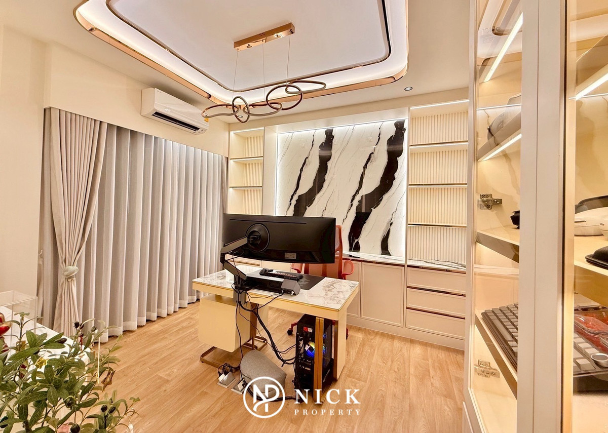 For SaleHouseRama5, Ratchapruek, Bangkruai : Bangkok Boulevard Signature Sathorn - Pinklao: Luxury Class Modern Colonnade Bangkok Boulevard Signature Luxury House behind Club House The heart of Ratchapruek The best home position in the project Beautifully decorated with special price