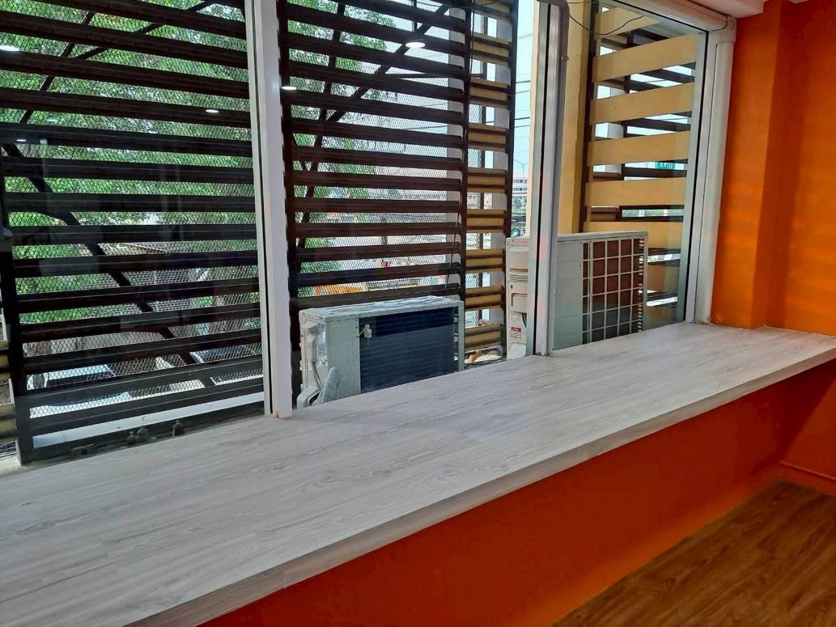 ขายอาคารพาณิชย์เชียงใหม่ : ขาย อาคารพาณิชย์ 4 ชั้น - โครงการ Star Avenue 2 (สตาร์เอเวนิว ไลฟ์สไตล์มอลล์) ใจกลางเมืองเชียงใหม่