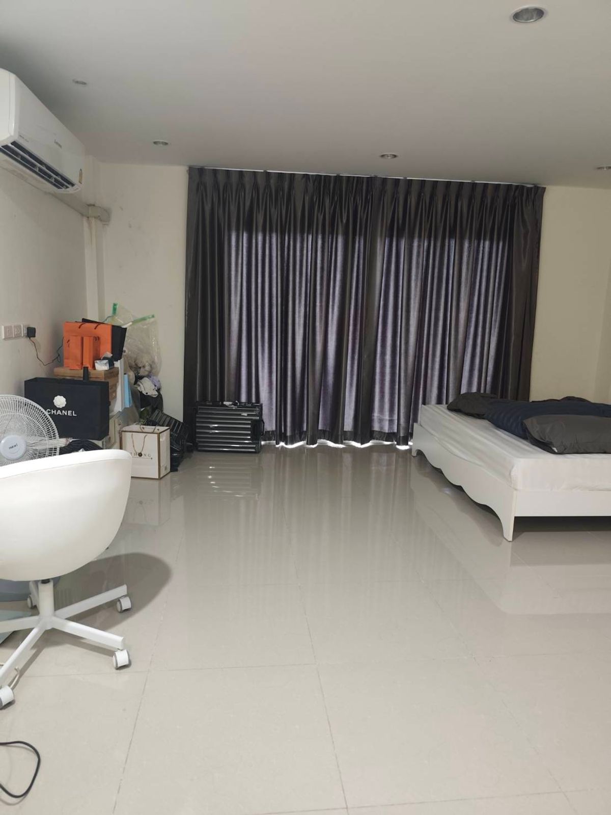 ขายทาวน์โฮมลาดพร้าว เซ็นทรัลลาดพร้าว : ขายทาวน์โฮม 3 ชั้น บ้านบดินทร์ เอ็กซ์คลูซีฟ ลาดพร้าว 112 ใกล้รถไฟฟ้าสายสีเหลือง