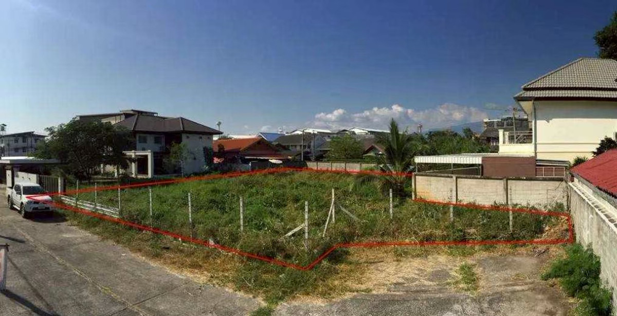 For SaleLandChiang Mai : Land for sale, gold location In the heart of the business district and community, size 231 square wah, Fah Ham Subdistrict, Mueang Chiang Mai District, Chiang Mai Province