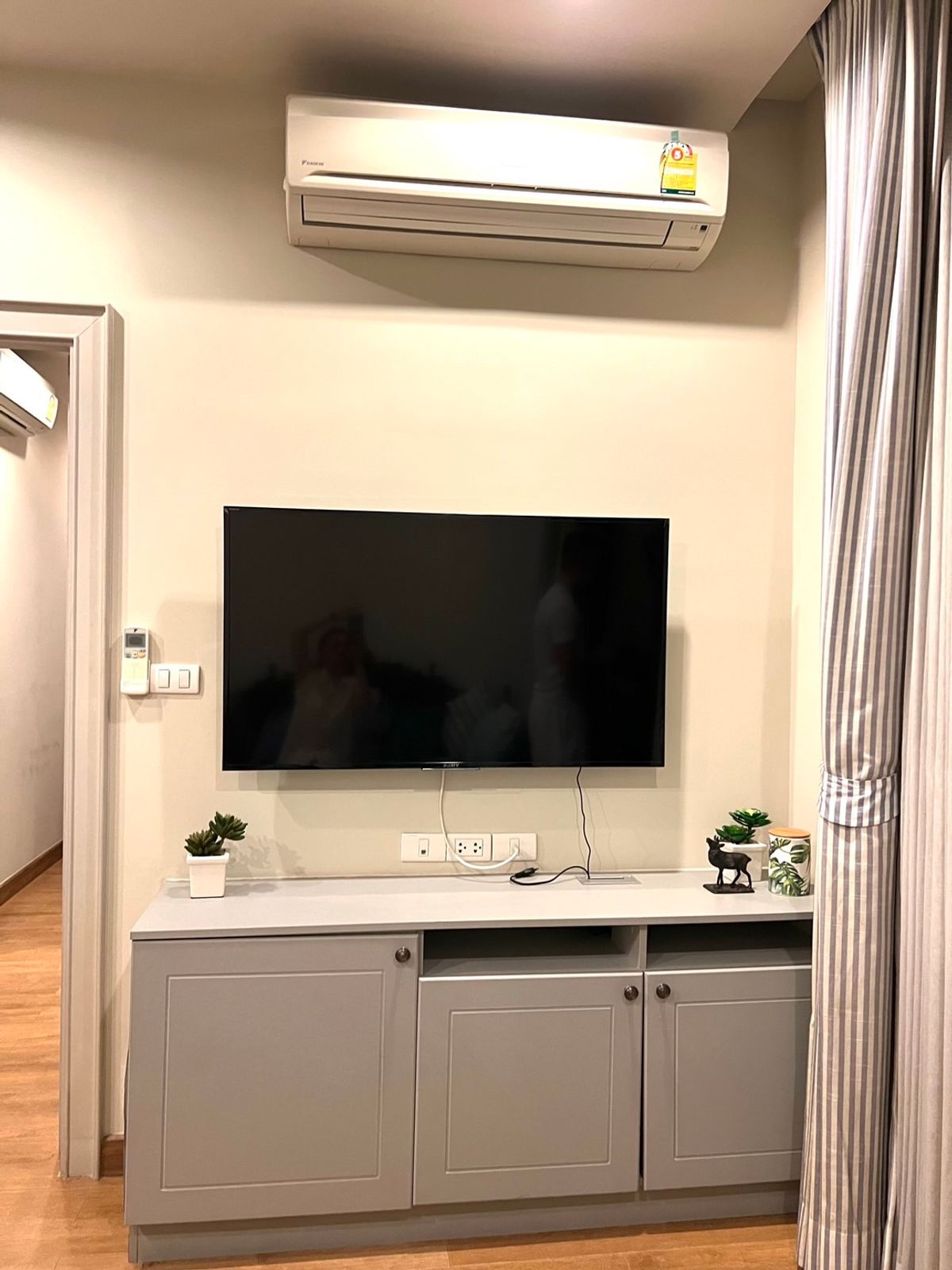 ให้เช่าคอนโดสะพานควาย จตุจักร : ✨ The Editor สะพานควาย - ห้องมุมหน้าตึก วิว BTS สุดปัง! ✨