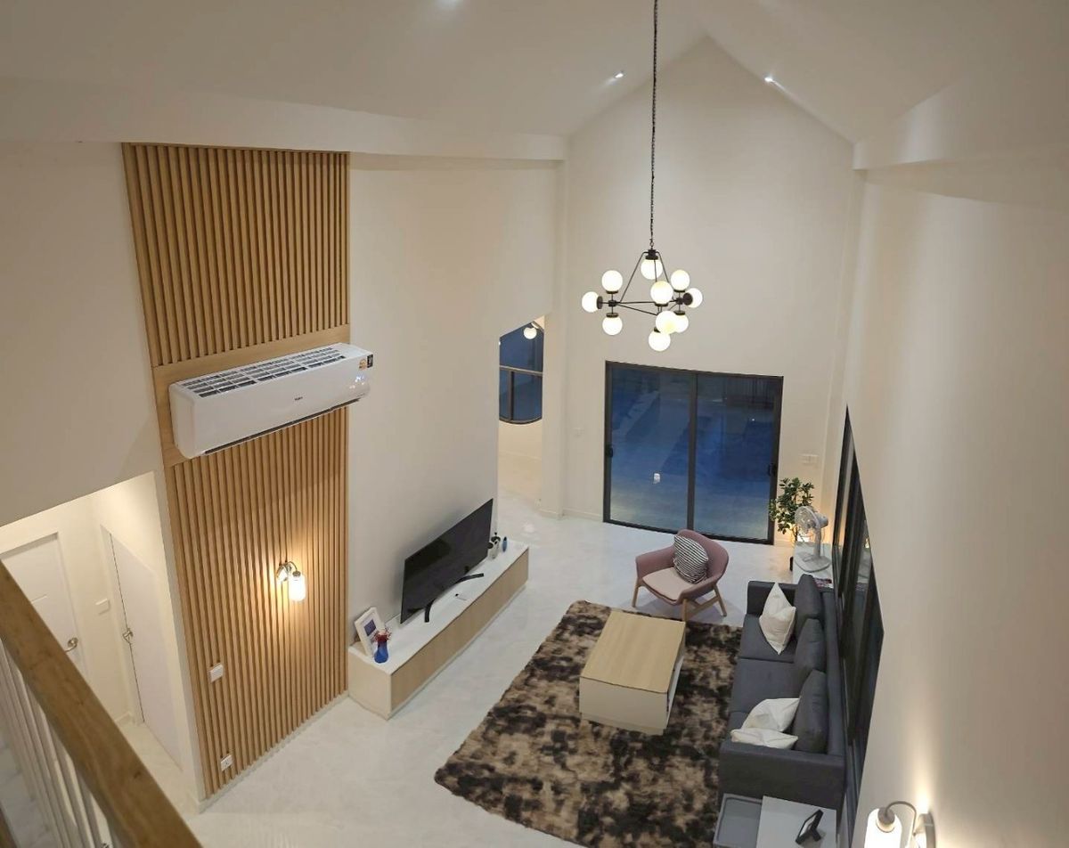 ขายบ้านพัทยา บางแสน ชลบุรี สัตหีบ : ขายบ้านเดี่ยว หมู่บ้านมณีแก้ว ขนาด 40 ตารางวา บางแสน ชลบุรี