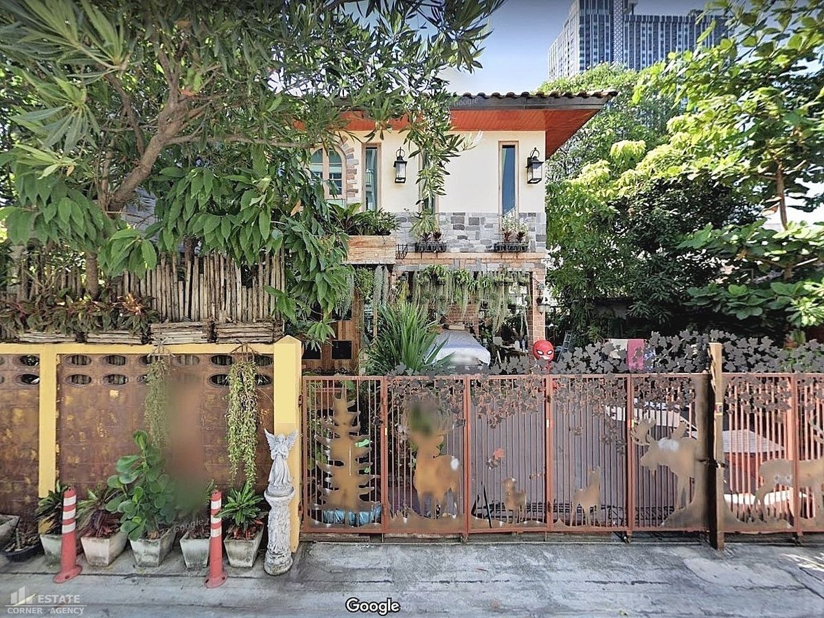 ขายบ้านลาดพร้าว เซ็นทรัลลาดพร้าว : ขาย บ้านเดี่ยว 2 ชั้น 95 ตรว. สไตล์ยุโรป ซ.ลาดพร้าว 1