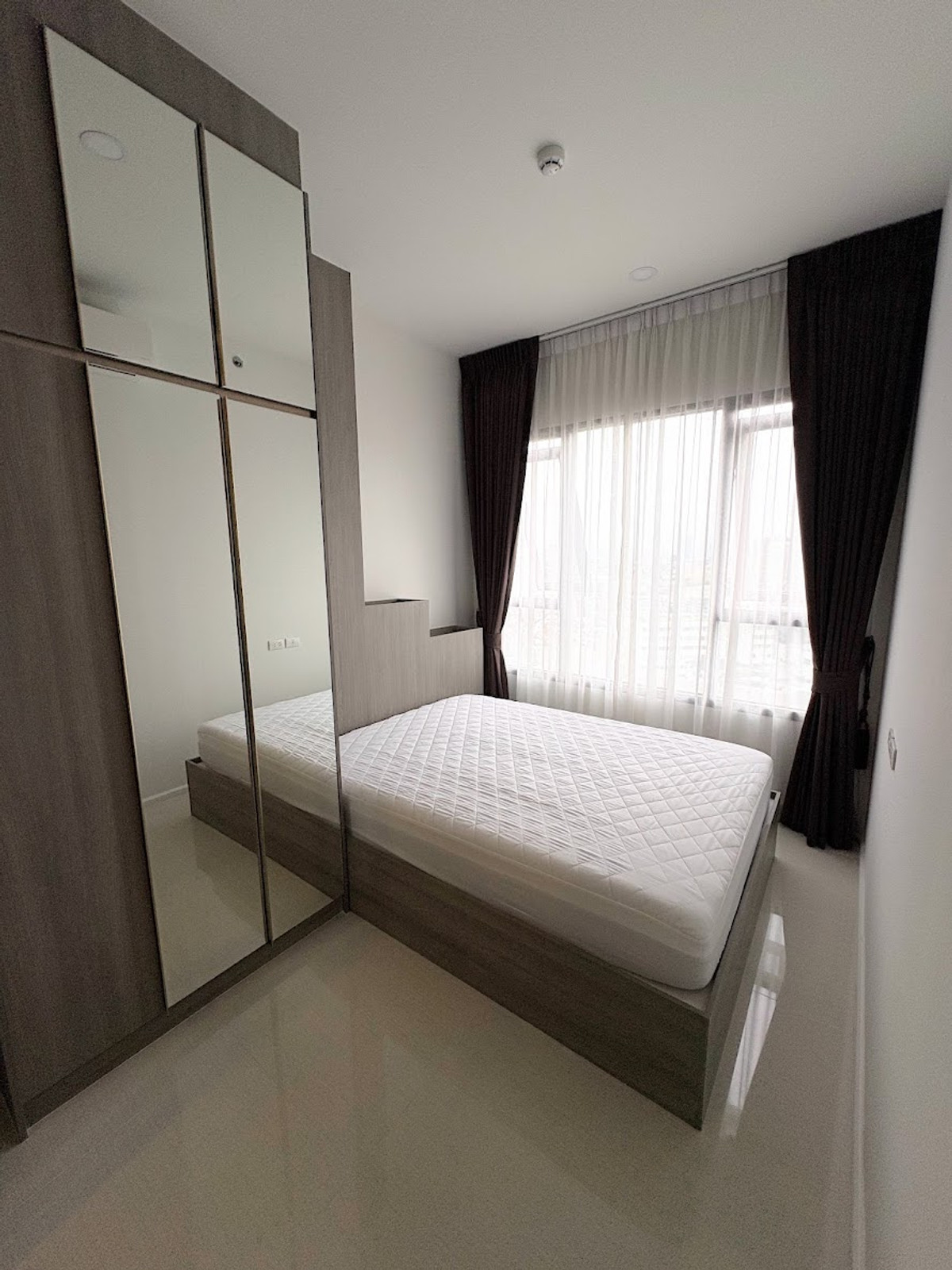 Knightsbridge Kaset Society - Condo For rent (ready to move in) Loading...