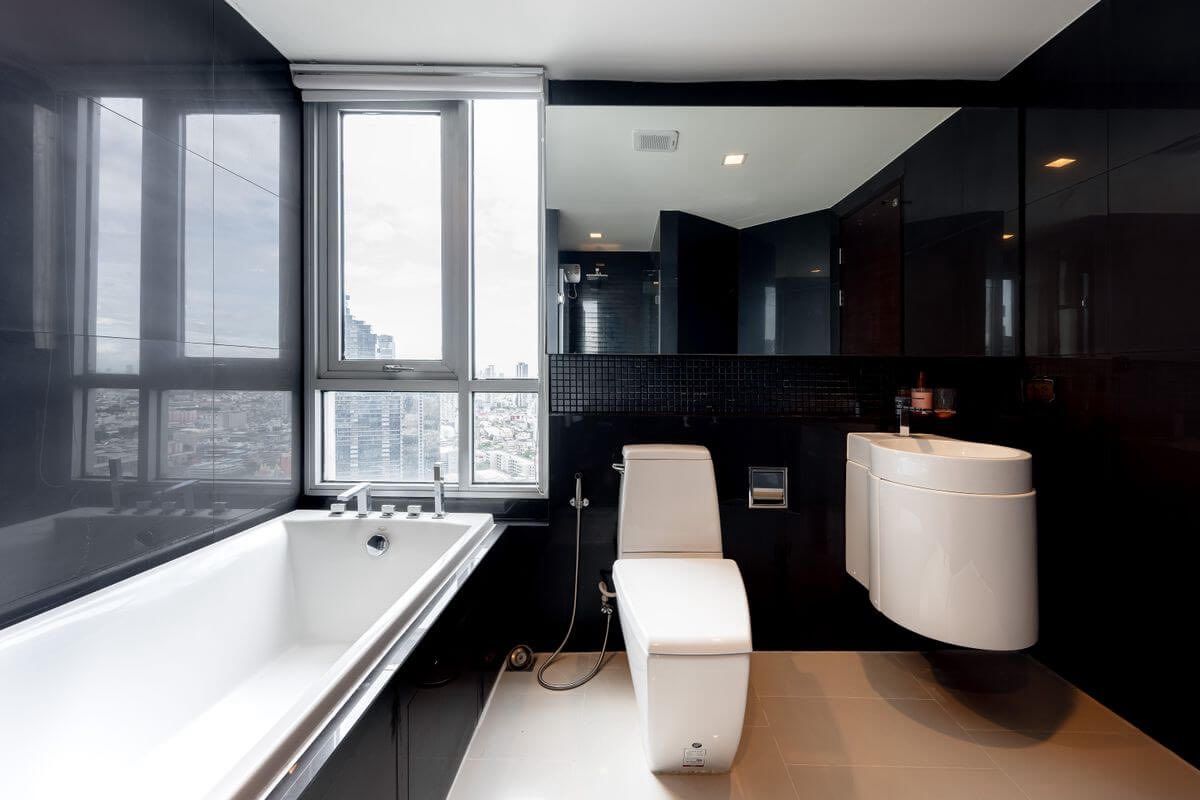 ขายคอนโดสาทร นราธิวาส : ขายคอนโด Rhythm Sathorn ราคา 13,900,000 บาท [JZsr250914]