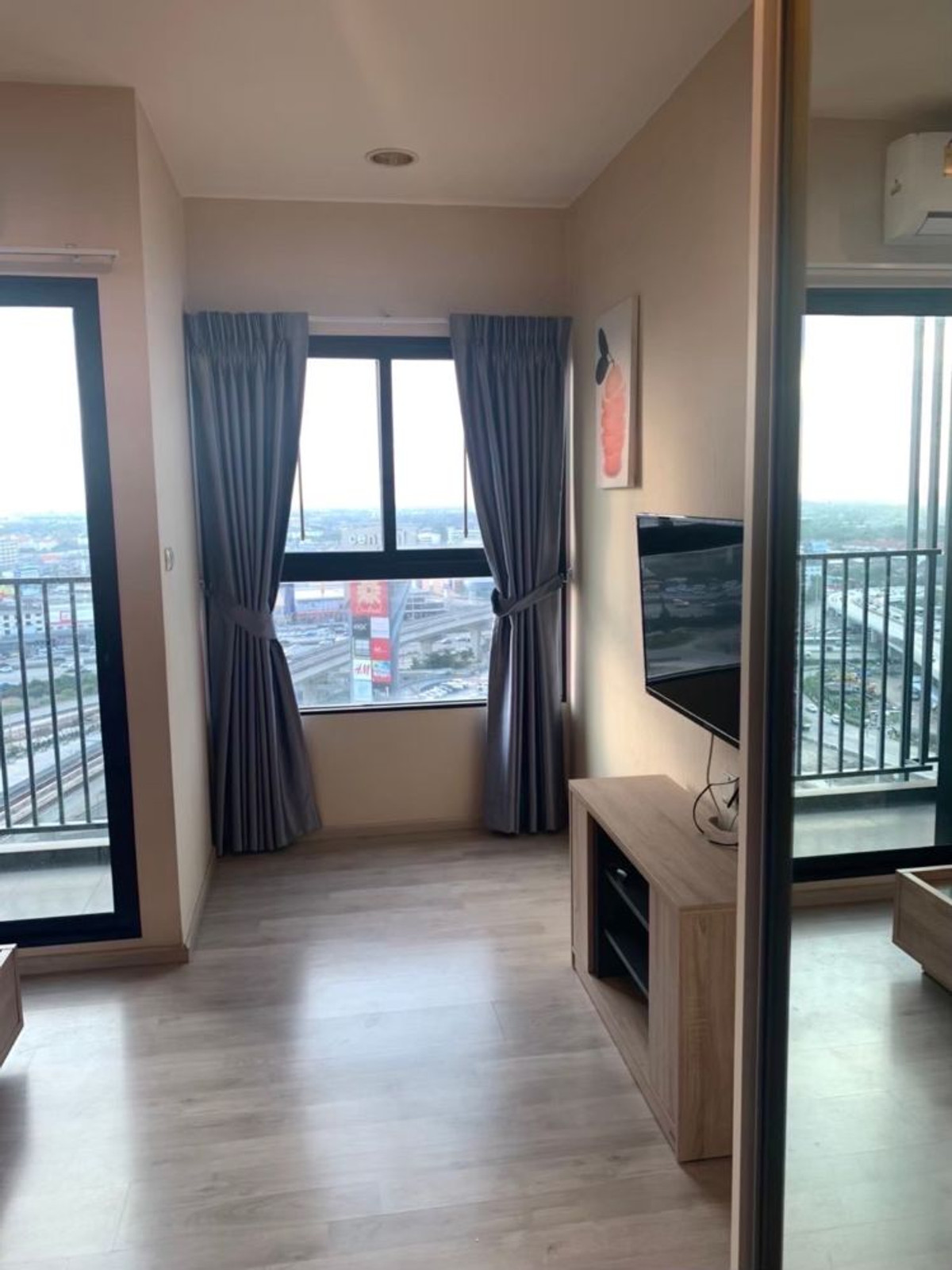 For SaleCondoNonthaburi, Bang Yai, Bangbuathong : Sell ​​Plum Condo Central Station, 2 floors, 20, ready to go to a good location near MRT, Bang Yai intersection.