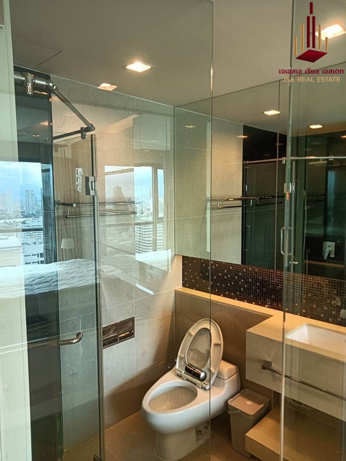 ให้เช่าคอนโดสาทร นราธิวาส : ✨ For Rent: The Address Sathorn Condo ✨  💰 Only 37,000 THB/month