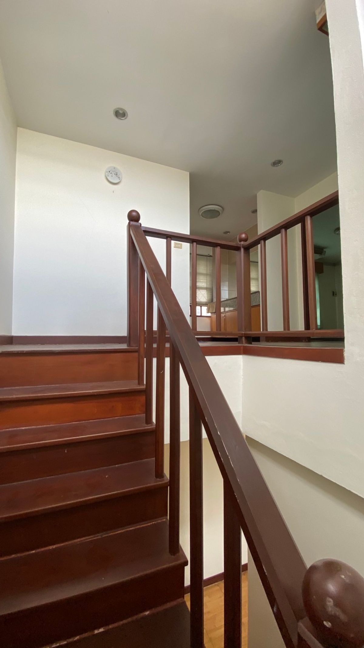 บ้านแจ้งวัฒนะ เมืองทอง : ขายและให้เช่า หมู่บ้านสายลม ถนนแจ้งวัฒนะ ตำบลปากเกร็ด อำเภอปากเกร็ด จังหวัดนนทบุรี