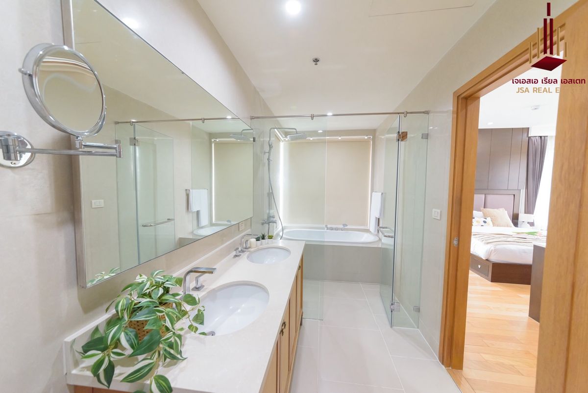 For SaleCondoSukhumvit, Asoke, Thonglor : ✨ For Sale: The Emporio Place Condo ✨ 💰 ONLY 22,500,000 THB