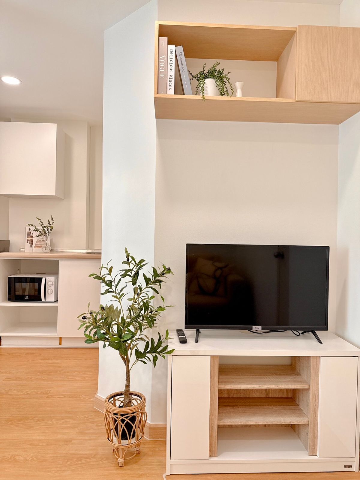 For SaleCondoPattanakan, Srinakarin : The owner of the newly decorated with the heart. For you to stay comfortably at Lumpini Ville Onnut-Phatthanakan