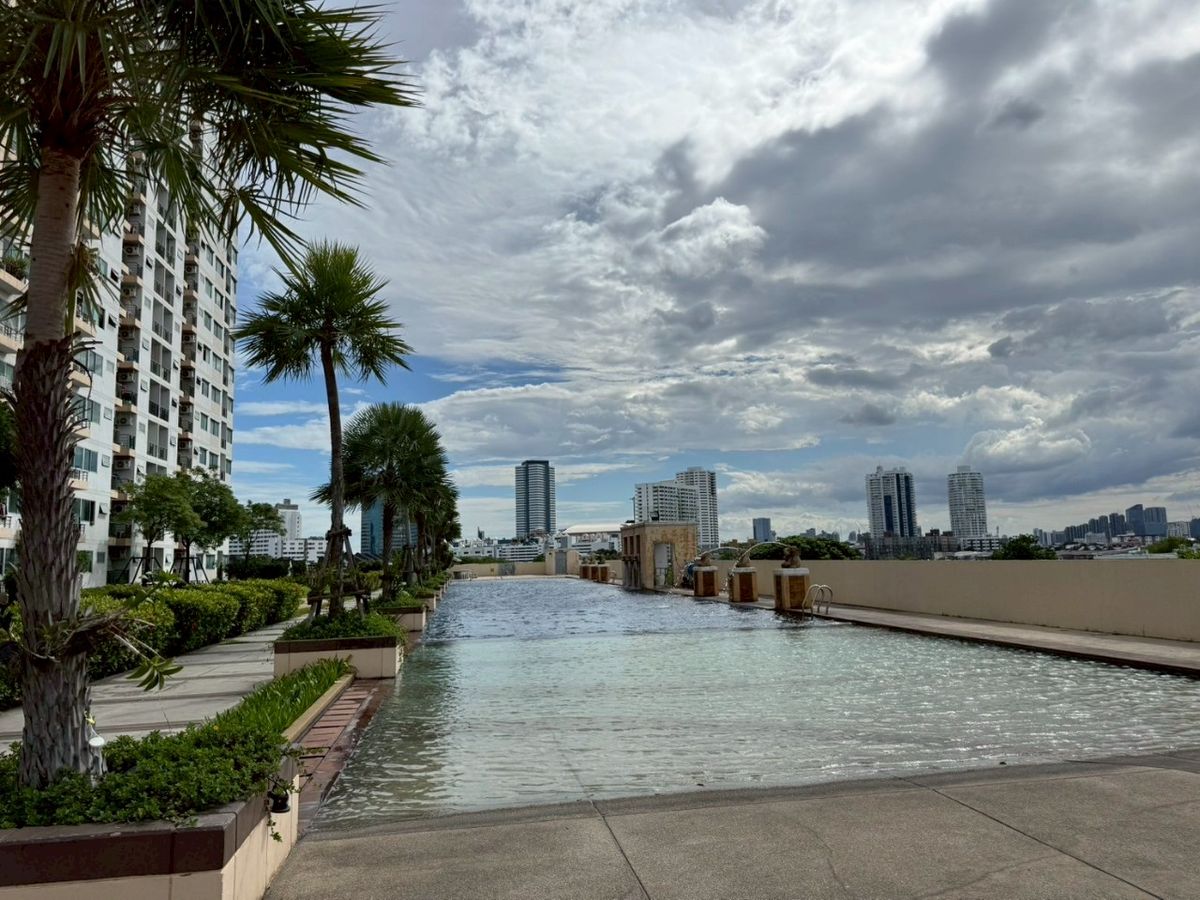 For SaleCondoPattanakan, Srinakarin : Supalai Park Srinakarin Condo for sale, near Sri Udom Line