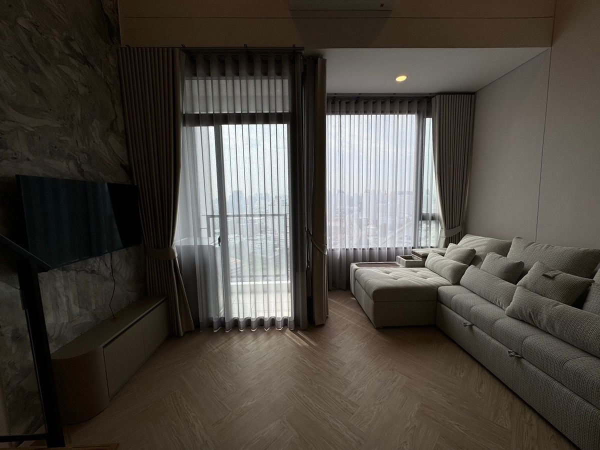 For RentCondoRama9, Petchburi, RCA : 🌿 ✨ Siamese Rama 9 ✨🌿 1 BED 2 Bath, RENTAL 26,000 Baht
