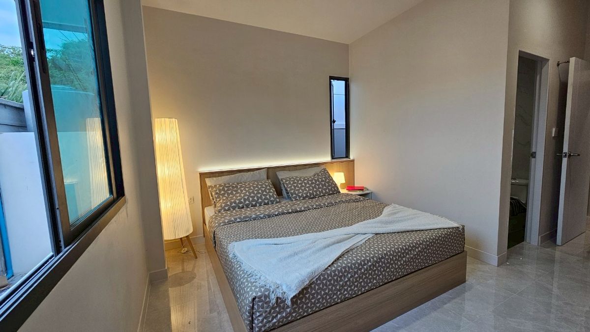 ขายบ้านพัทยา บางแสน ชลบุรี สัตหีบ : ขายบ้านเดี่ยว หมู่บ้านมณีแก้ว ขนาด 40 ตารางวา บางแสน ชลบุรี