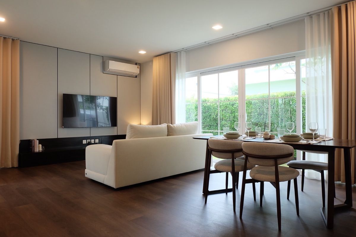 For RentHouseBangna, Bearing, Lasalle : Ownerpost for rent at Chandruek Bangna Km 15, new house