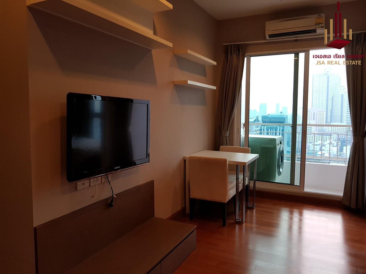 For RentCondoSathorn, Narathiwat : ✨ For Rent: Ivy Sathorn 10 Condo ✨ 💰 ONLY 40,000 THB/Month
