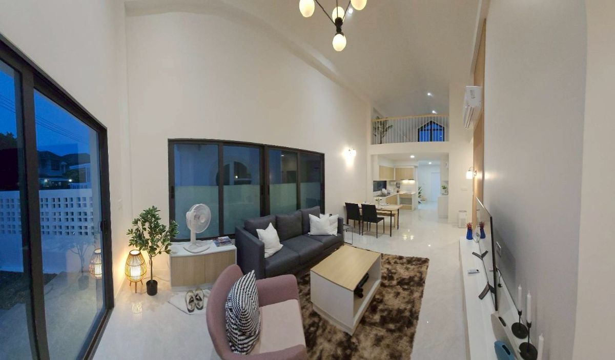 ขายบ้านพัทยา บางแสน ชลบุรี สัตหีบ : ขายบ้านเดี่ยว หมู่บ้านมณีแก้ว ขนาด 40 ตารางวา บางแสน ชลบุรี