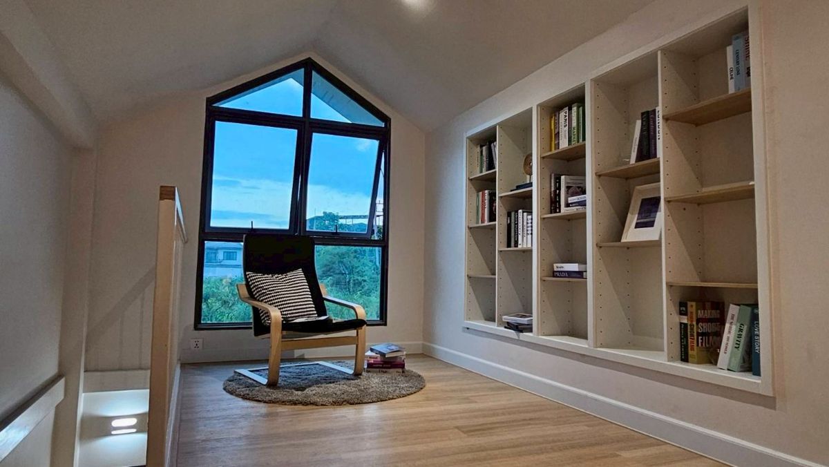 ขายบ้านพัทยา บางแสน ชลบุรี สัตหีบ : ขายบ้านเดี่ยว หมู่บ้านมณีแก้ว ขนาด 40 ตารางวา บางแสน ชลบุรี