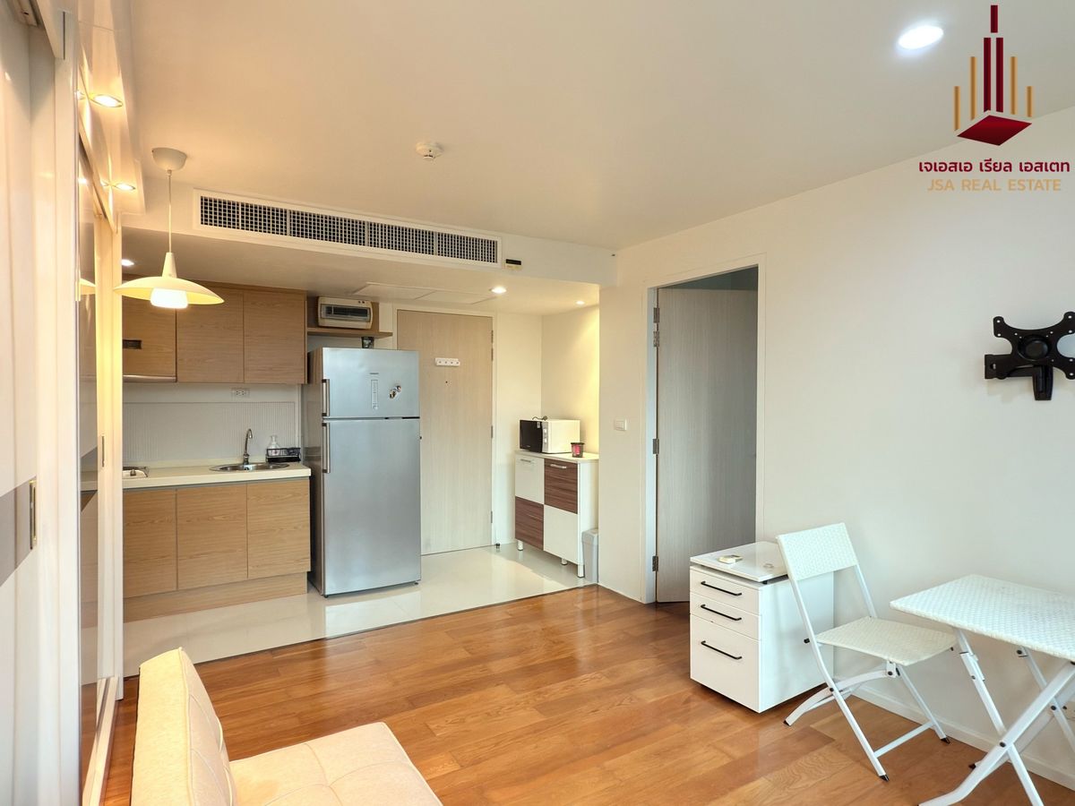 For RentCondoSilom, Saladaeng, Bangrak : ✨ For Sale: Focus on Saladaeng Condo ✨ 💰 ONLY 28,000 THB